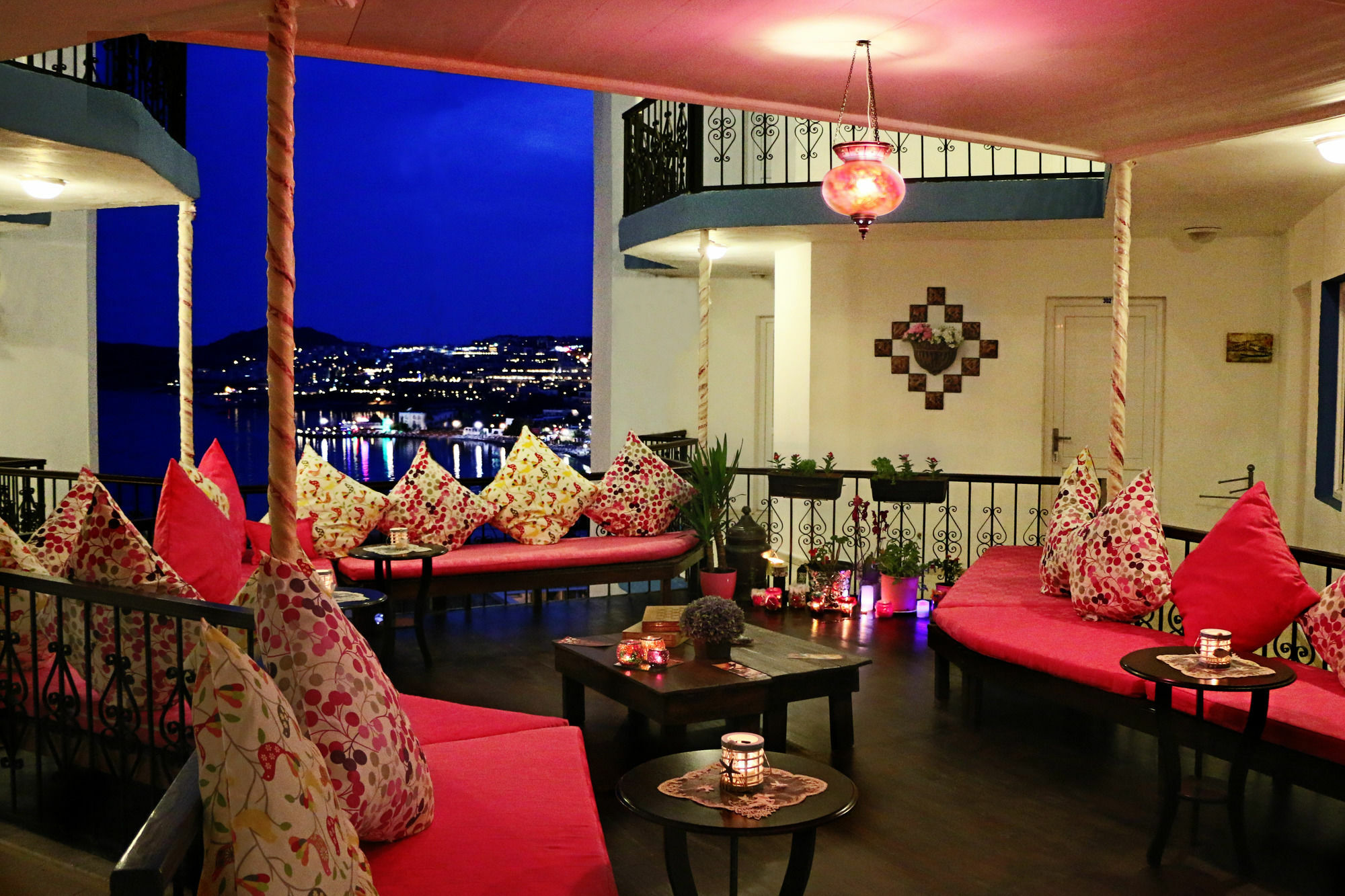 Hotel Casablanca Бодрум Экстерьер фото
